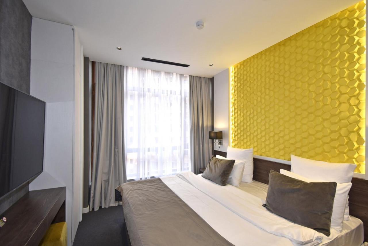 Avenue Aparthotel Erevan Esterno foto