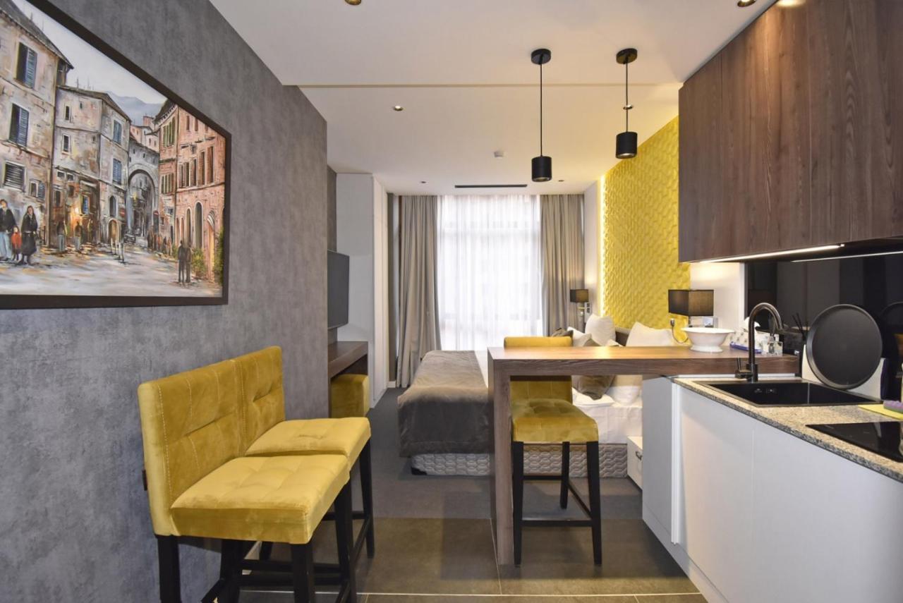 Avenue Aparthotel Erevan Esterno foto