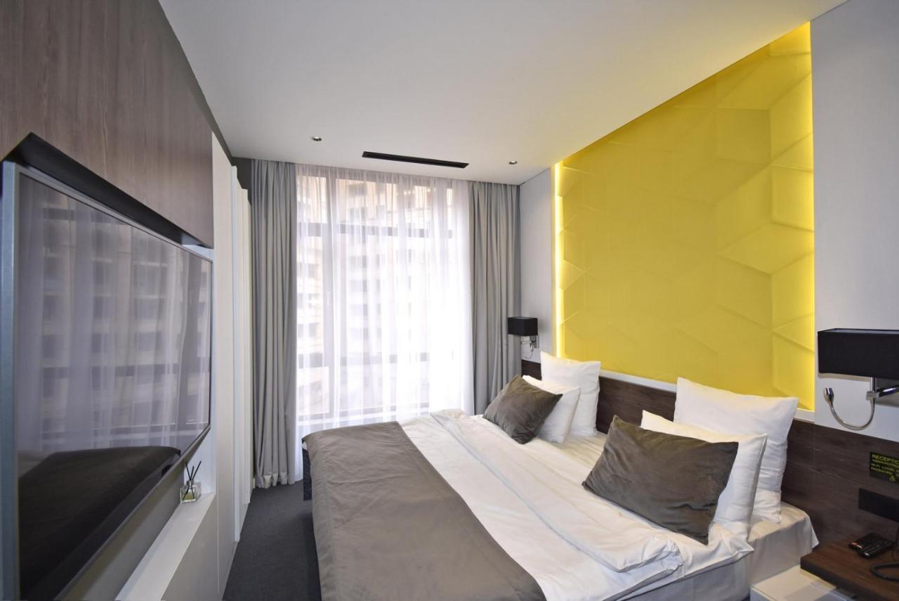 Avenue Aparthotel Erevan Esterno foto